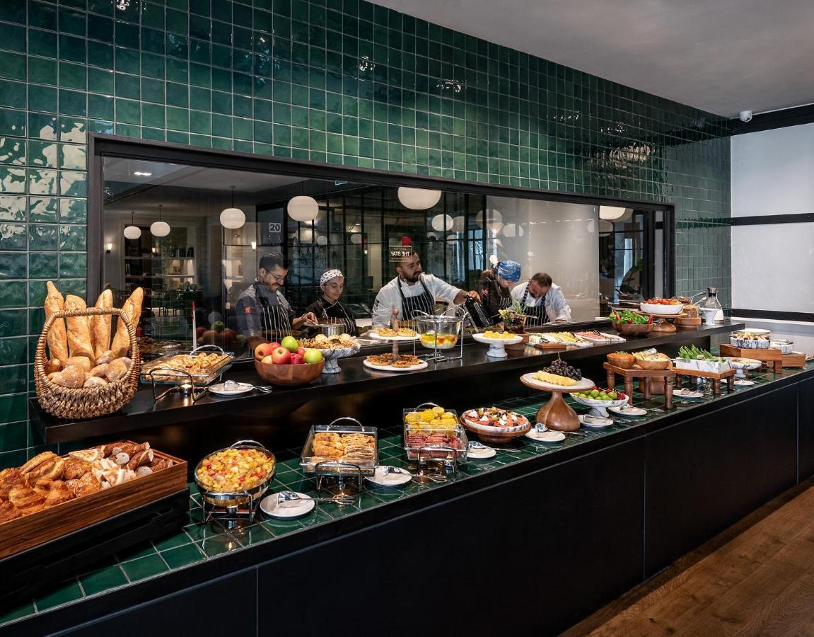 The Stay Boulevard Nisantasi Istanbul Exterior photo The buffet at the restaurant